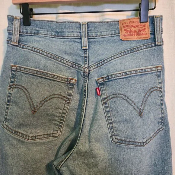 Levi's ribcage Straight jeans womens 29 light-wash blue raw-hem button-fly - Picture 6 of 12